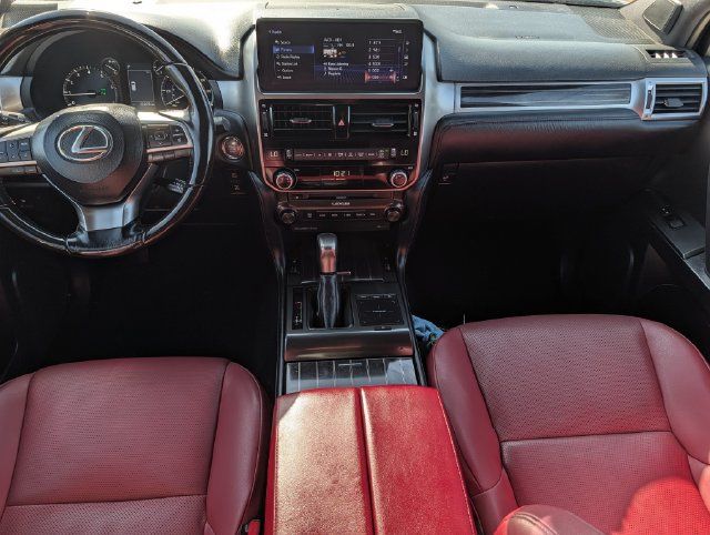 Used 2023 Lexus GX 460 Premium w/ Premium Package AWD/4WD image 10