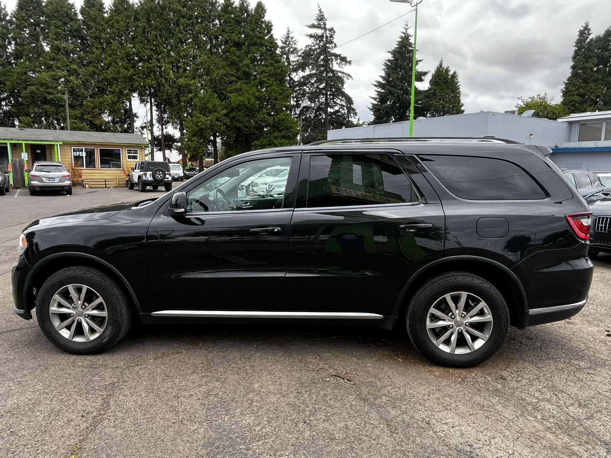 Used 2014 Dodge Durango Limited AWD/4WD image 6