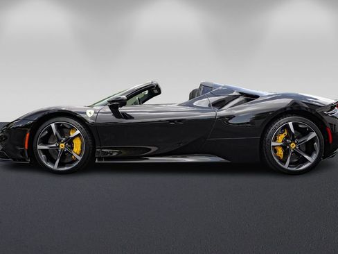 Certified 2024 Ferrari SF90 Spider image 6