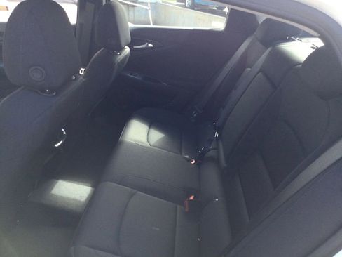 New 2024 Chevrolet Malibu LT image 18