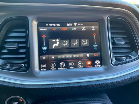 Used 2019 Dodge Challenger R/T image 60