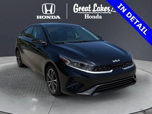 Used 2024 Kia Forte LXS w/ LXS Technology Package FWD image 1