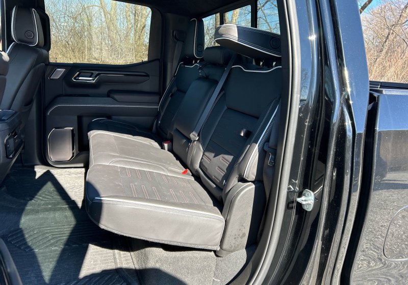Used 2023 GMC Sierra 1500 AT4X w/ AT4X AEV Edition AWD/4WD image 24