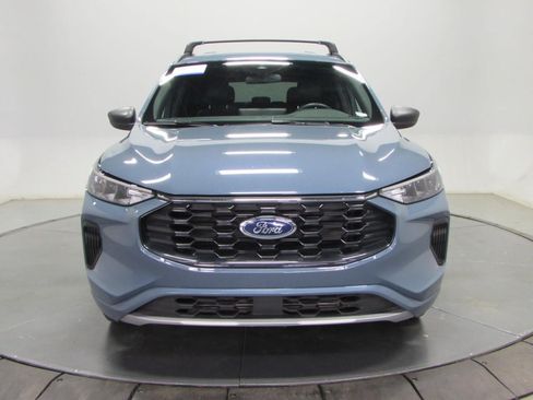 Certified 2023 Ford Escape ST-Line w/ Tech Pack #1 AWD/4WD image 2