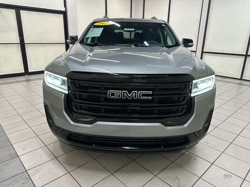 Used 2023 GMC Acadia SLE w/ Driver Convenience Package FWD image 13