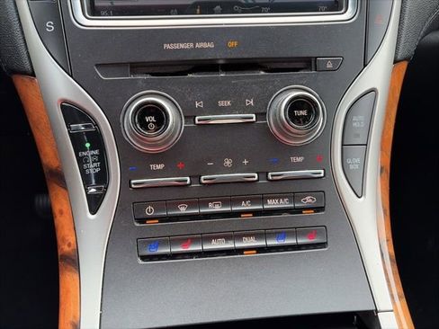 Used 2016 Lincoln MKX Reserve w/ Technology Package image 22