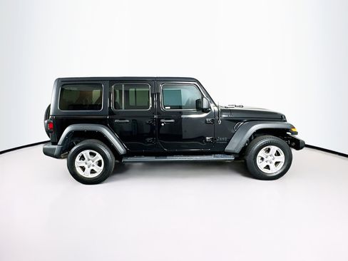 Used 2022 Jeep Wrangler Sport S image 10