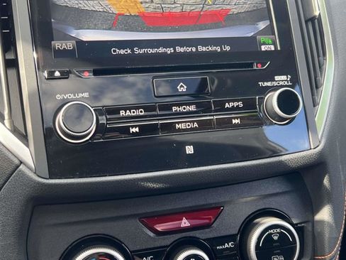 Used 2022 Subaru Crosstrek 2.5i Limited w/ Moonroof Package 1 image 17