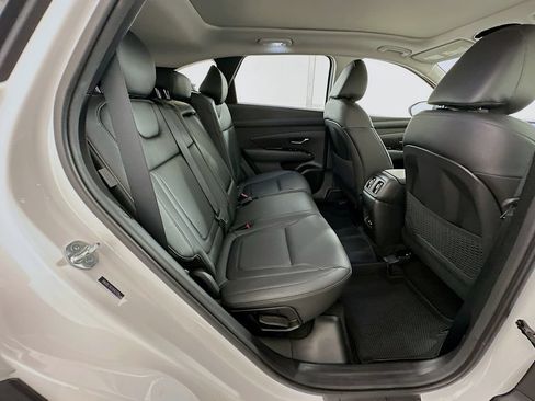 Used 2025 Hyundai Tucson Limited AWD/4WD image 28