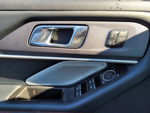 New 2025 Ford Explorer ST image 51