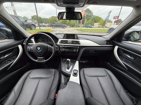 Used 2018 BMW 320i xDrive Sedan AWD/4WD image 20