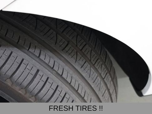 Used 2025 Porsche Macan S AWD/4WD image 7