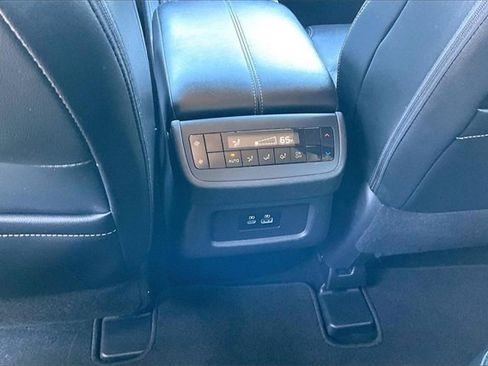 Used 2023 Nissan Pathfinder SL w/ Lighting Package (N92) image 23