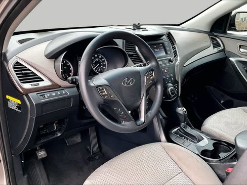 Used 2017 Hyundai Santa Fe Sport FWD image 17