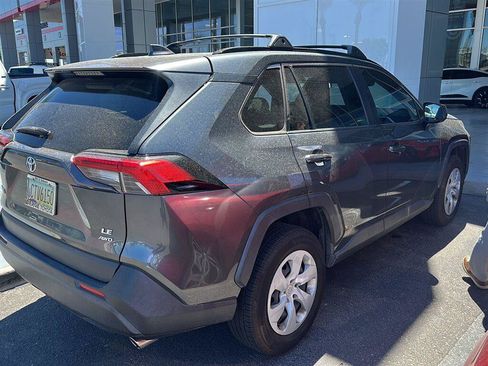 Used 2020 Toyota RAV4 LE w/ Carpet Mat Package AWD/4WD image 3