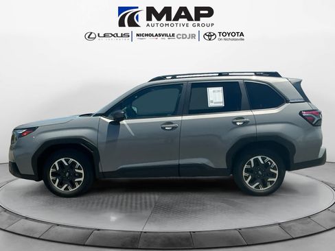 Used 2025 Subaru Forester Premium w/ Convenience Package #1 AWD/4WD image 2