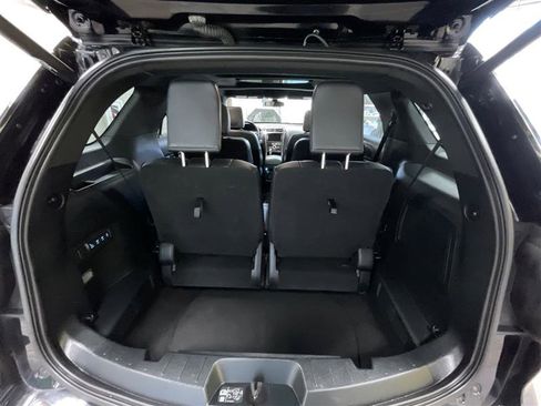 Used 2018 Ford Explorer Platinum AWD/4WD image 24