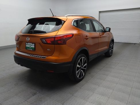 Used 2017 Nissan Rogue Sport SL w/ SL Premium Package image 9