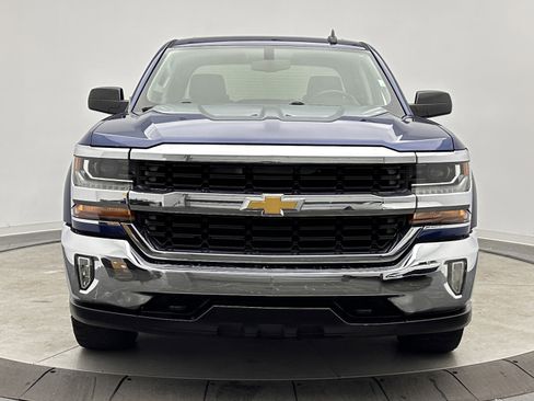 Used 2017 Chevrolet Silverado 1500 LT w/ All Star Edition image 2