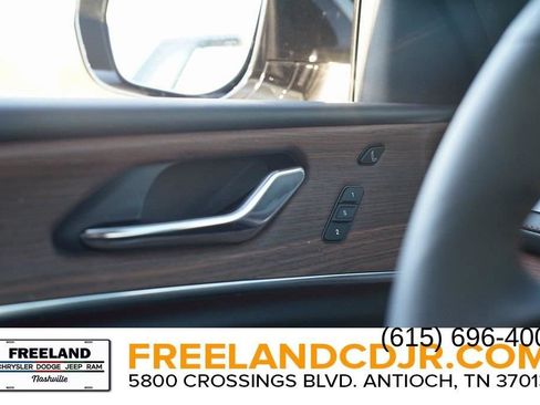 New 2024 Jeep Grand Cherokee Summit w/ Advanced Protech Group IV image 14