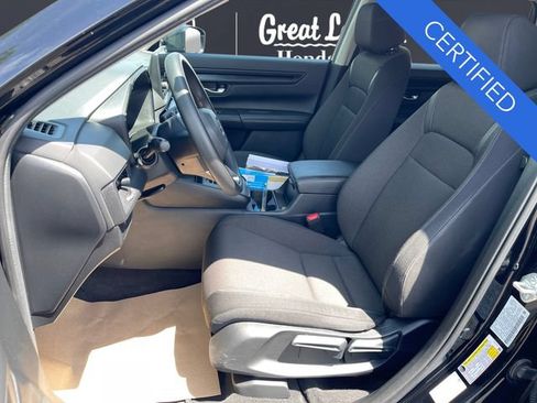 Certified 2025 Honda CR-V LX image 9