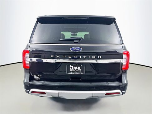 Used 2024 Ford Expedition Limited image 6