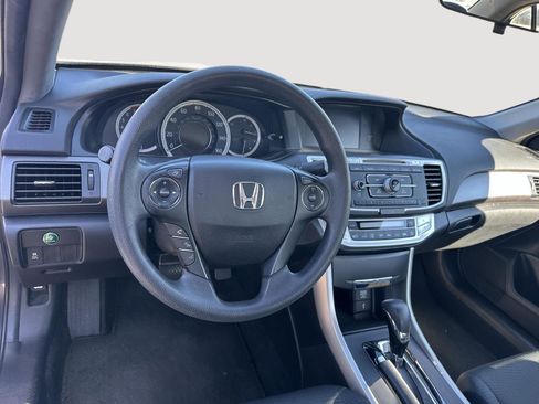 Used 2015 Honda Accord LX image 10