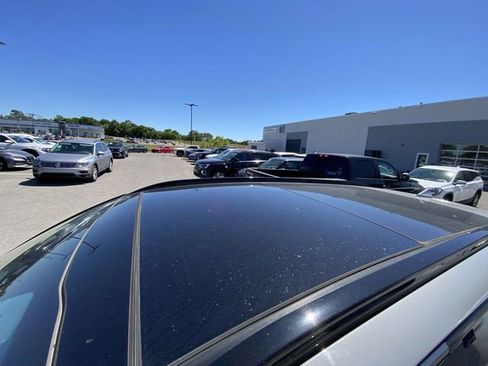 Used 2022 Kia Sorento SX FWD image 3