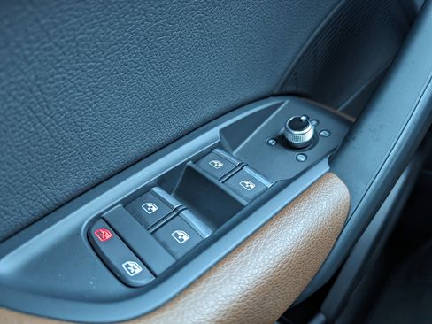 Used 2018 Audi Q5 2.0T Premium Plus image 29