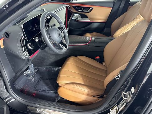 Certified 2026 Mercedes-Benz E 350 4MATIC Sedan image 9