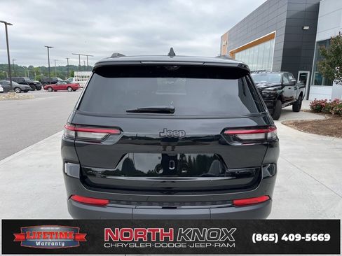 New 2025 Jeep Grand Cherokee L Limited w/ Luxury Tech Group II image 22