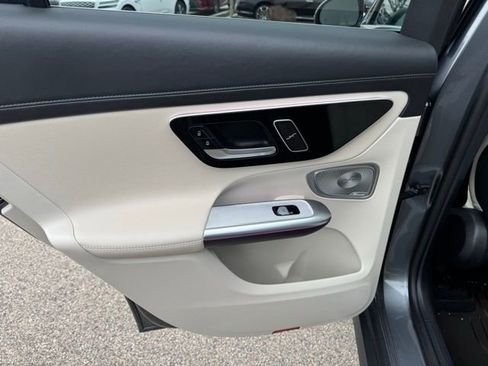 Used 2023 Mercedes-Benz GLC 300 GLC 300 image 43