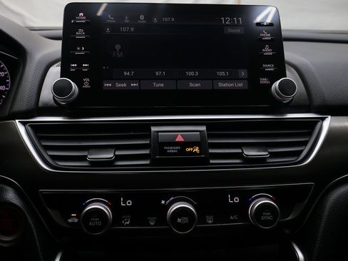 Used 2022 Honda Accord LX image 21