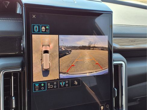 New 2026 GMC Yukon XL Elevation AWD/4WD image 11