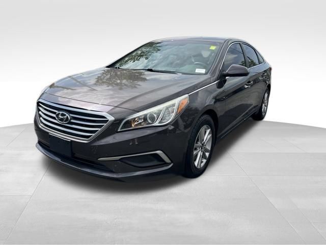 Used 2016 Hyundai Sonata SE FWD image 3