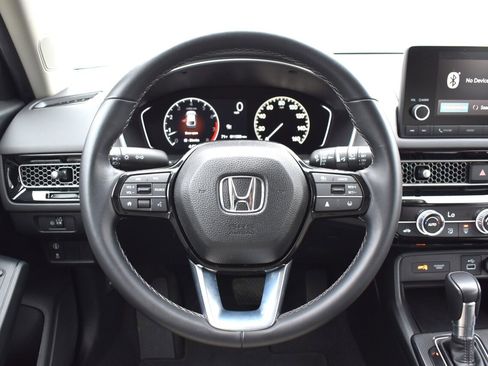 Used 2024 Honda Civic EX-L image 17