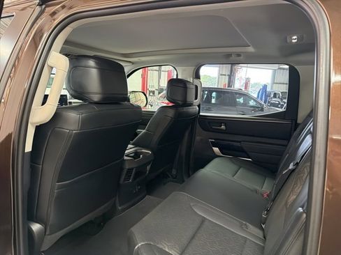 Used 2024 Toyota Tundra Limited image 14