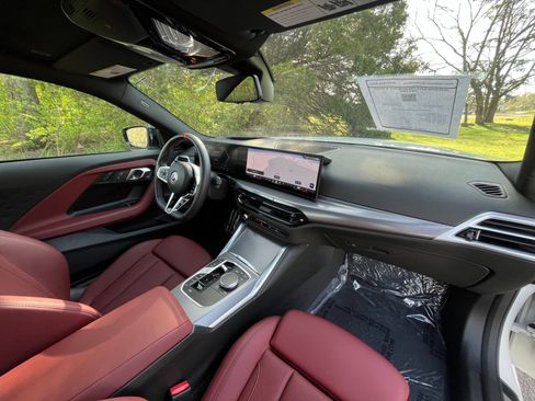 Used 2025 BMW M240i Coupe w/ Premium Package RWD image 18