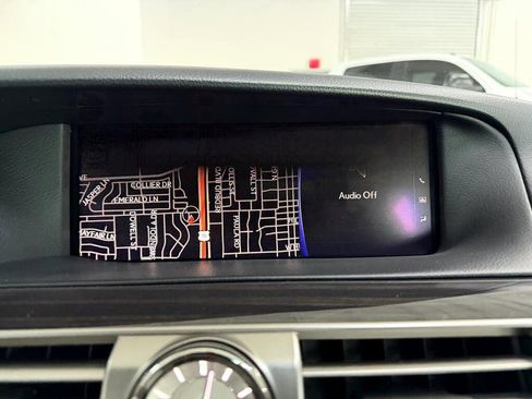 Used 2017 Lexus LS 460 image 25