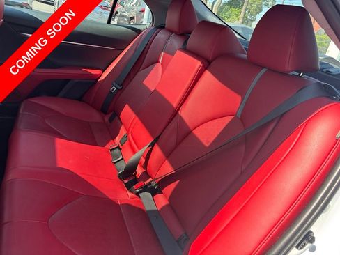 Used 2019 Toyota Camry XSE FWD image 6