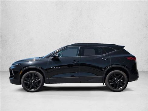Used 2023 Chevrolet Blazer LT AWD/4WD image 9