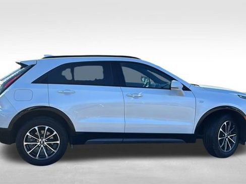Used 2024 Cadillac XT4 Sport AWD/4WD image 10