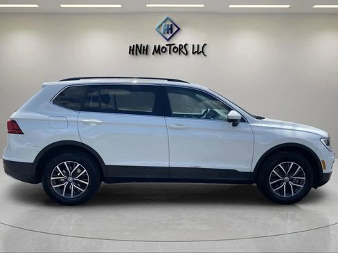 Used 2019 Volkswagen Tiguan SE image 6
