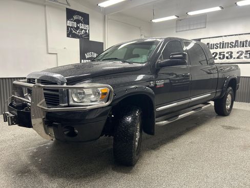 Used 2009 Dodge Ram 2500 Truck Laramie image 3