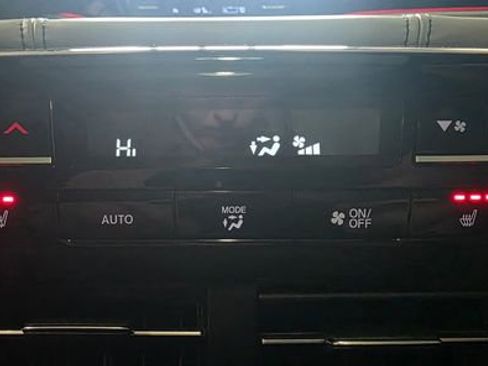 Used 2023 Acura MDX SH-AWD w/ Advance Package image 37