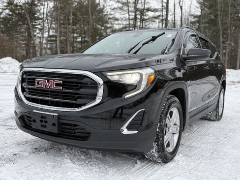 Used 2020 GMC Terrain SLE w/ Driver Convenience Package image 9