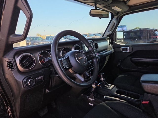 Used 2018 Jeep Wrangler Unlimited Sport AWD/4WD image 9