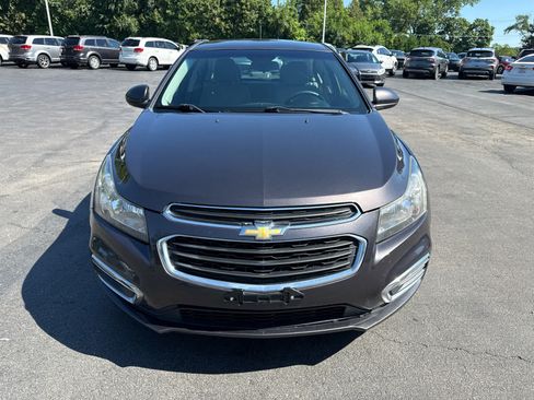 Used 2015 Chevrolet Cruze LT FWD image 8