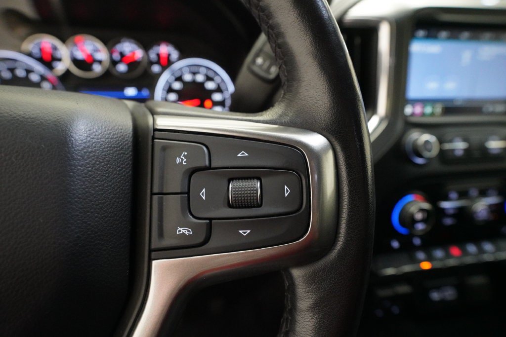 Used 2021 Chevrolet Silverado 1500 RST AWD/4WD image 18