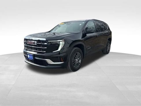 Used 2025 GMC Acadia Elevation image 3